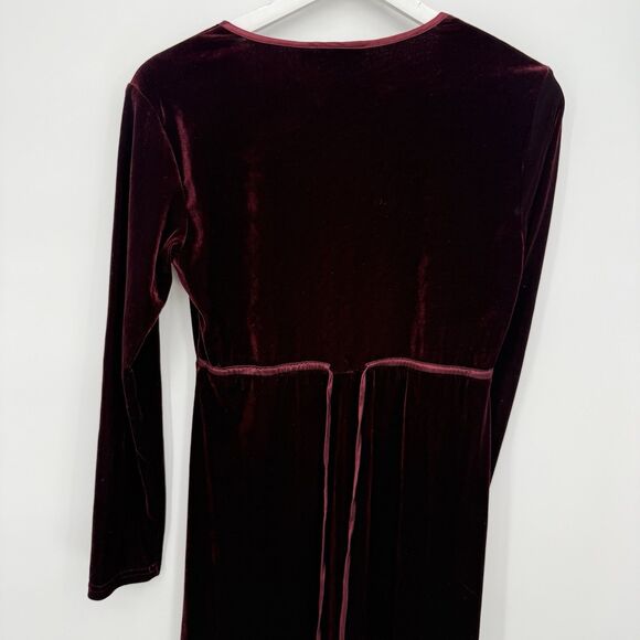 CDC Vintage Deep Red Velvet Long Sleeve Formal Dress Size 6 - Picture 9 of 11